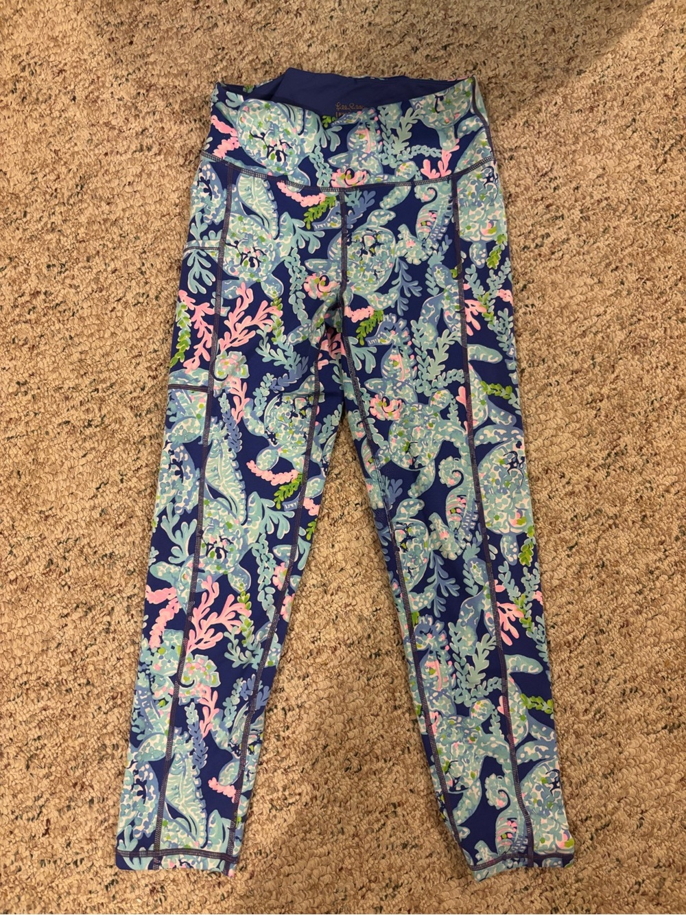 LILLY PULITZER Weekender High Rise Midi Leggings Luxletic deep sea turtle